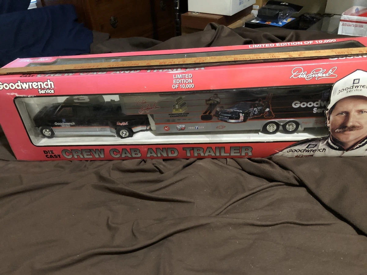 Dale Earnhardt Diecast Racing Cars 1:24 1995 Vehicle Year for sale