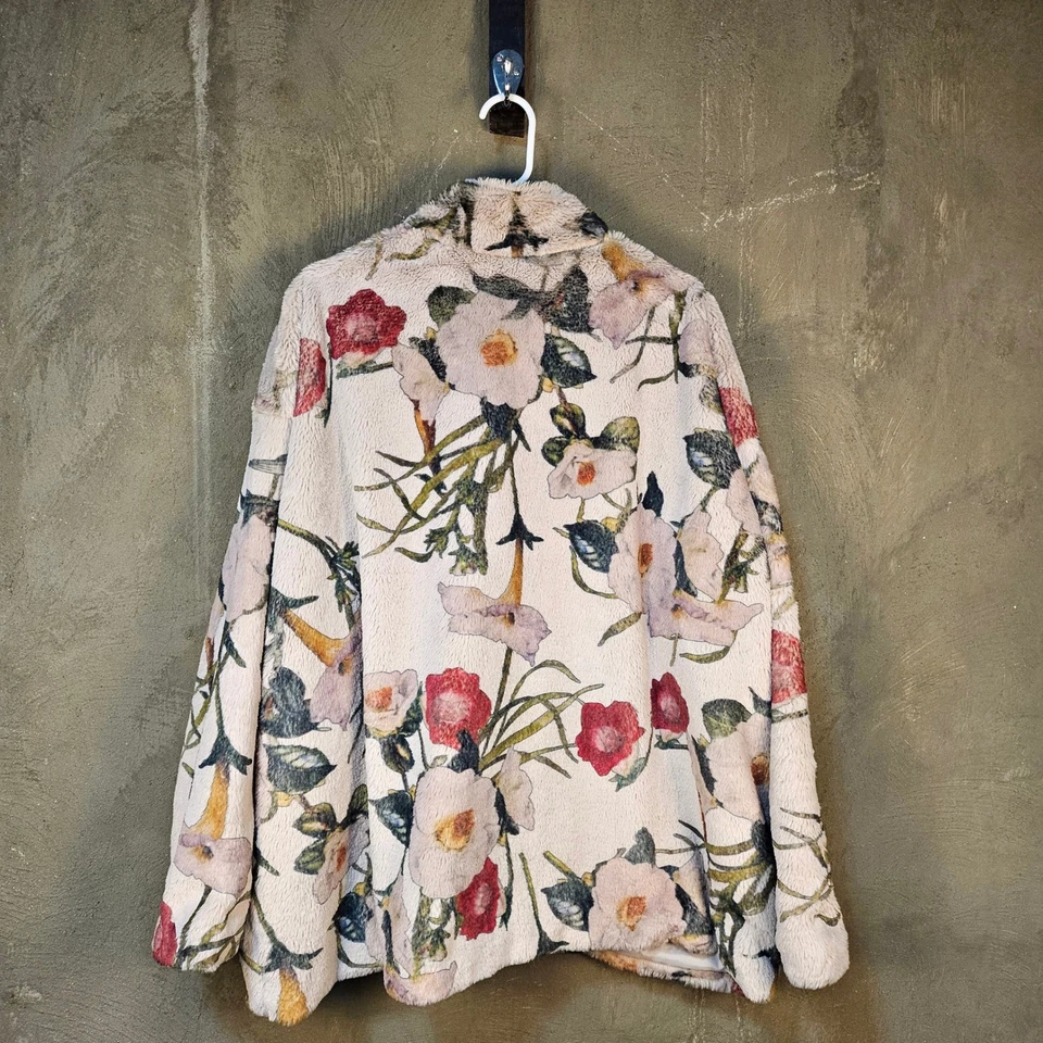 Anthropologie Hutch 3X Florita Teddy Bear Faux Fur Floral Zip Up Jacket Bomber - Image 3 of 4