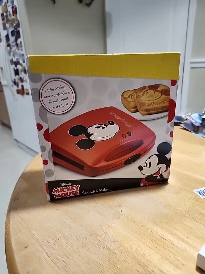 Disney Mickey Mouse French Toast Hot Sandwich Maker DCM-51 600W
