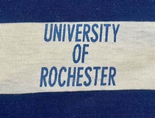 T-shirt vintage anni 60 Medium Champion Rochester University corsa punto singolo - Foto 4 di 10