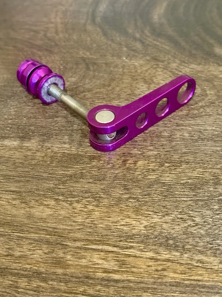 Tija de sillín vintage 3DV PÚRPURA Ringle Holey pincho MTB carpeta años 90 MTB COMO NUEVA Foto 2 de 4