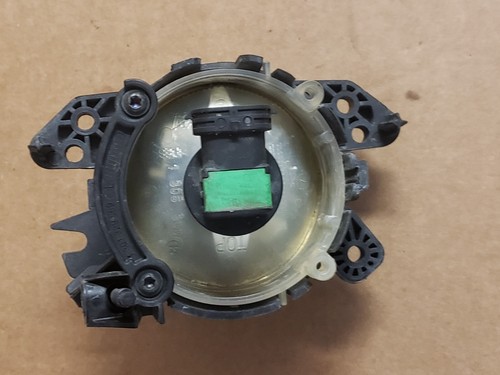 2008-2011 MERCEDES W204 C300 LEFT SIDE FRONT BUMPER FOG LIGHT OEM A2518200756 - Picture 6 of 12