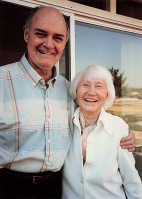 VTG Photo Handsome Older Man & Beautiful Woman Couple Love Affection