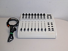 Behringer BCF 2000 B-Control MIDI DAW Control...