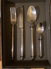 Broste Copenhagen -- Sletten Matt Steel Besteck Set 16 Teile UK RAR