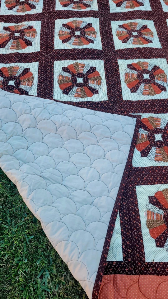 Edredón vintage años 70 hecho a mano Dresden marrón naranja tamaño queen Foto 3 de 4