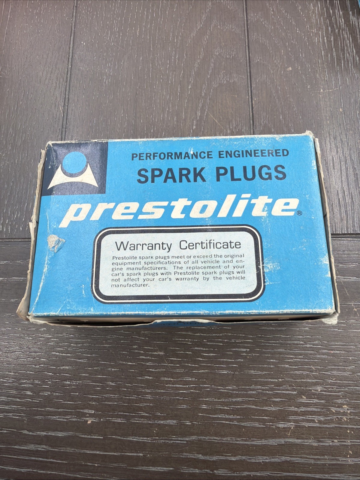 Full Box 10 pc Prestolite Spark Plugs 14 4/14 mm, NIB