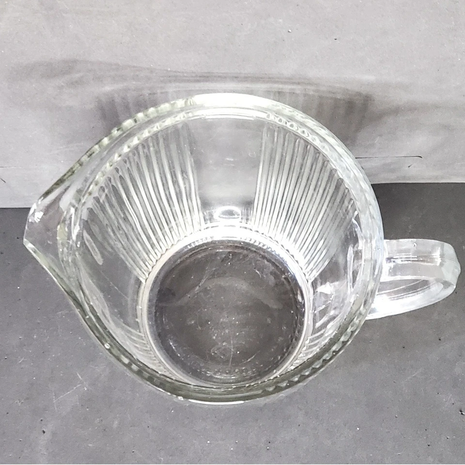 Jarra acanalada de 4 tazas de vidrio EKCO Chicago de colección años 30 7216 EE. UU. Foto 2 de 4