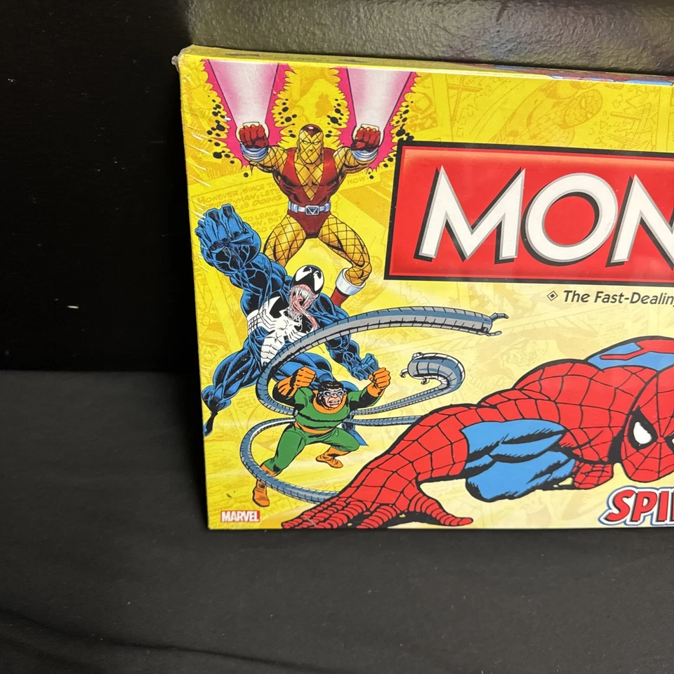 Spider-Man Monopoly 2012 (Hasbro) Collector’s Edition - New & Sealed - Image 2 of 4