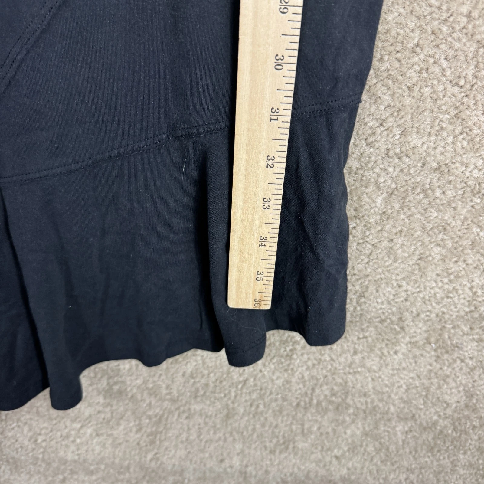 VETEMENTS Abito donna Athleta Crescendo piccolo nero cappuccio manica aderente svasato tasca viaggio