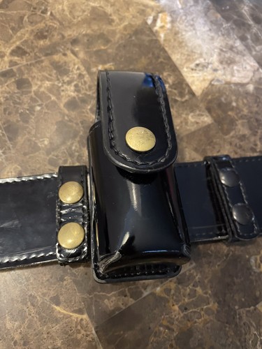 BOSTON LEATHER POLICE DUTYMAN BELT Size 34 & Missing A Holster - Picture 5 of 7
