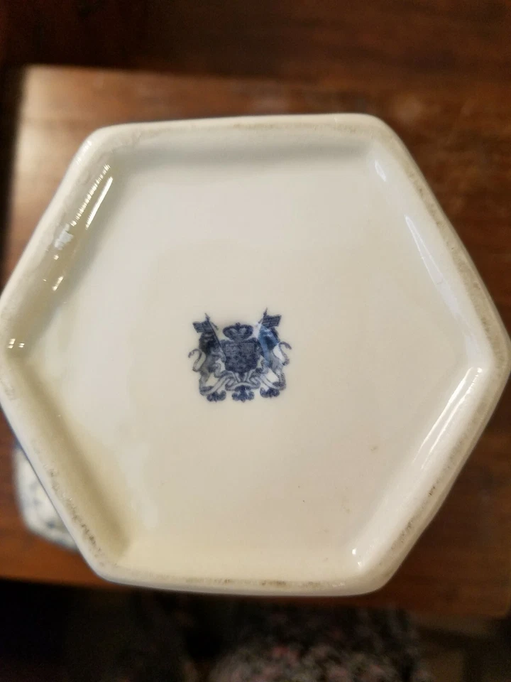 Antique Victorian Porcelain Urn Marked w/ Coat of Arms ? with Lions Man Head - Image 2 of 4