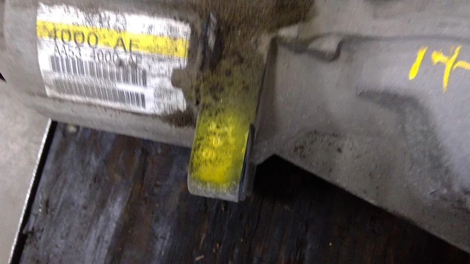 Used Differential Carrier Assembly fits: 2014 Ford Taurus rear Grade B Foto 3 de 4