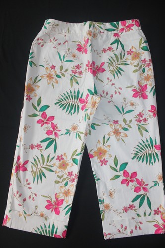Stretch Rafaellla Low Cut Capri Pants White/Pink/Gold Flowers Women Size 8P - Picture 2 of 8