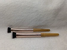Lot Of 2 Tarte  Brush with Bamboo Handle NEW