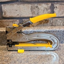 Crop A Dile II Big Bite We R Memory Keepers Hole Punch 6" Reach Tool C11