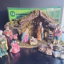 Vintage Nativity Set 12 pc Complete with Creche Manger Hand Painted Figures