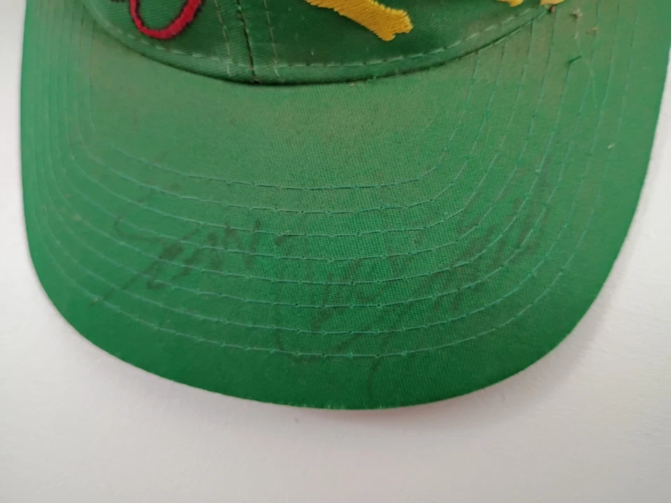 Sombrero Chad Little NASCAR SnapBack De Colección John Deere Motorsport Diente de Tiburón Firmado Foto 4 de 4