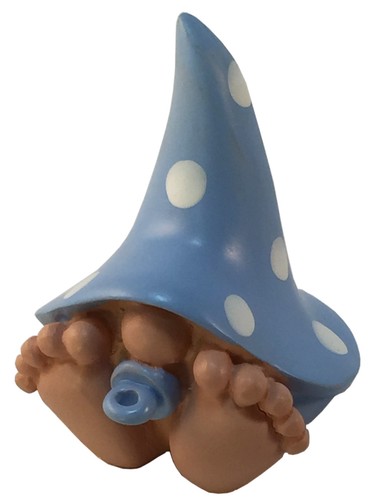 Estatuilla de gnomo bebé jardín de hadas ""Toby"" - con sombrero azul lunares - Imagen 10 de 12