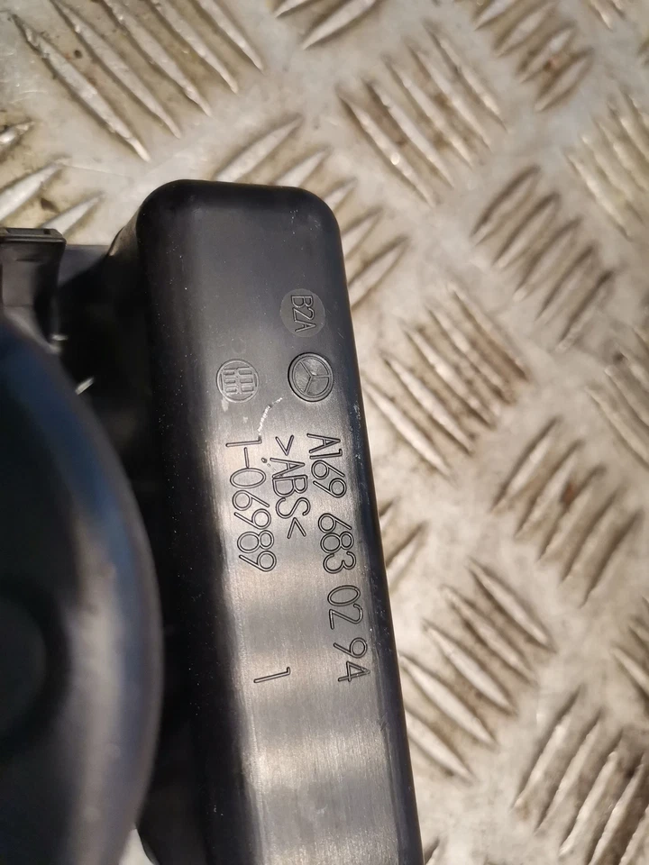 Portavasos MERCEDES-BENZ W169 A 200 TURBO 1696830294 Foto 4 de 4