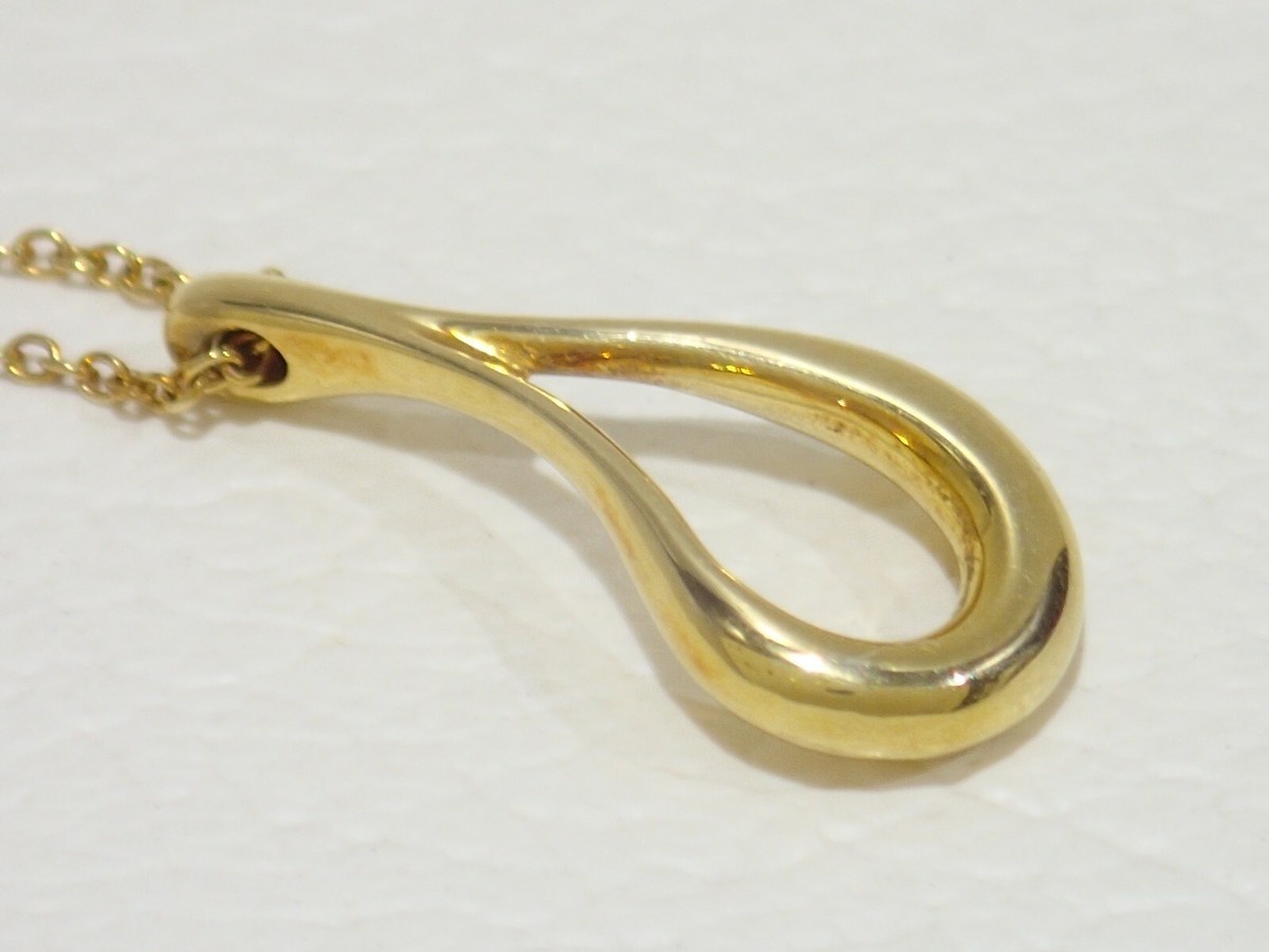 TIFFANY & CO. Elsa Peretti 18k yellow gold Open Teardrop TIFFANY & CO. Elsa Peretti 18k yellow gold Open Teardrop