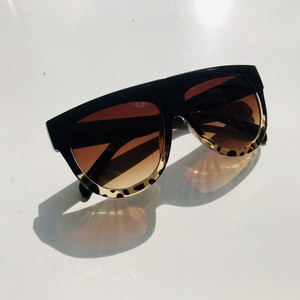 flat top tortoise sunglasses