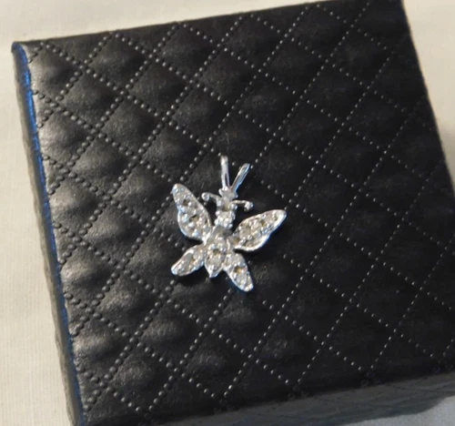 White Gold 10K Diamond Butterfly Pendant Dainty 1.5 Grams