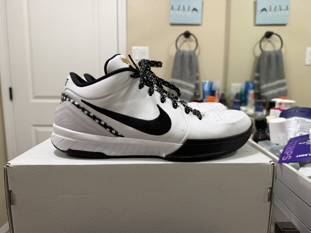 Nike Zoom Kobe 4 Protro Mambacita Gigi Size 10 Used w/ OG Box Kobe