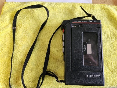 Sony Walkman TCS-310 Vintage Stereo Cassette Player and Recorder