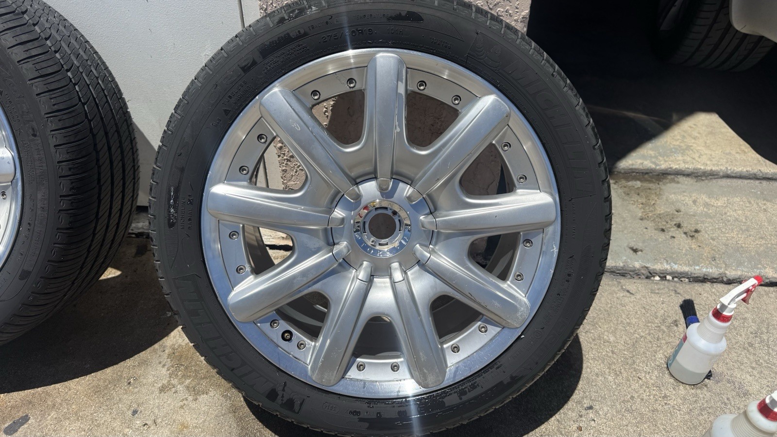 Bentley Continental GT 2005 Tires Set