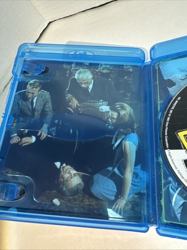 Die, Monster Die! (Blu-ray, 1965) Boris Karloff Horror RARE No Insert - Bild 9 von 11
