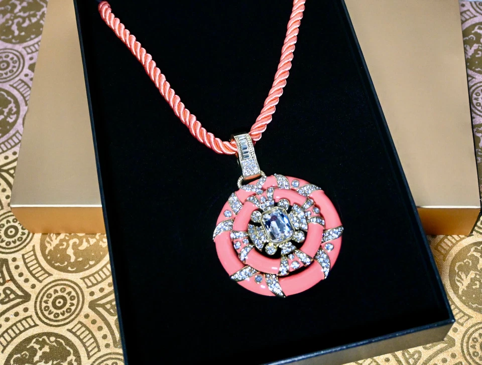 Nuevo $180 HEIDI DAUS Newport Chic Grande Esmalte Collar Coral Foto 2 de 4