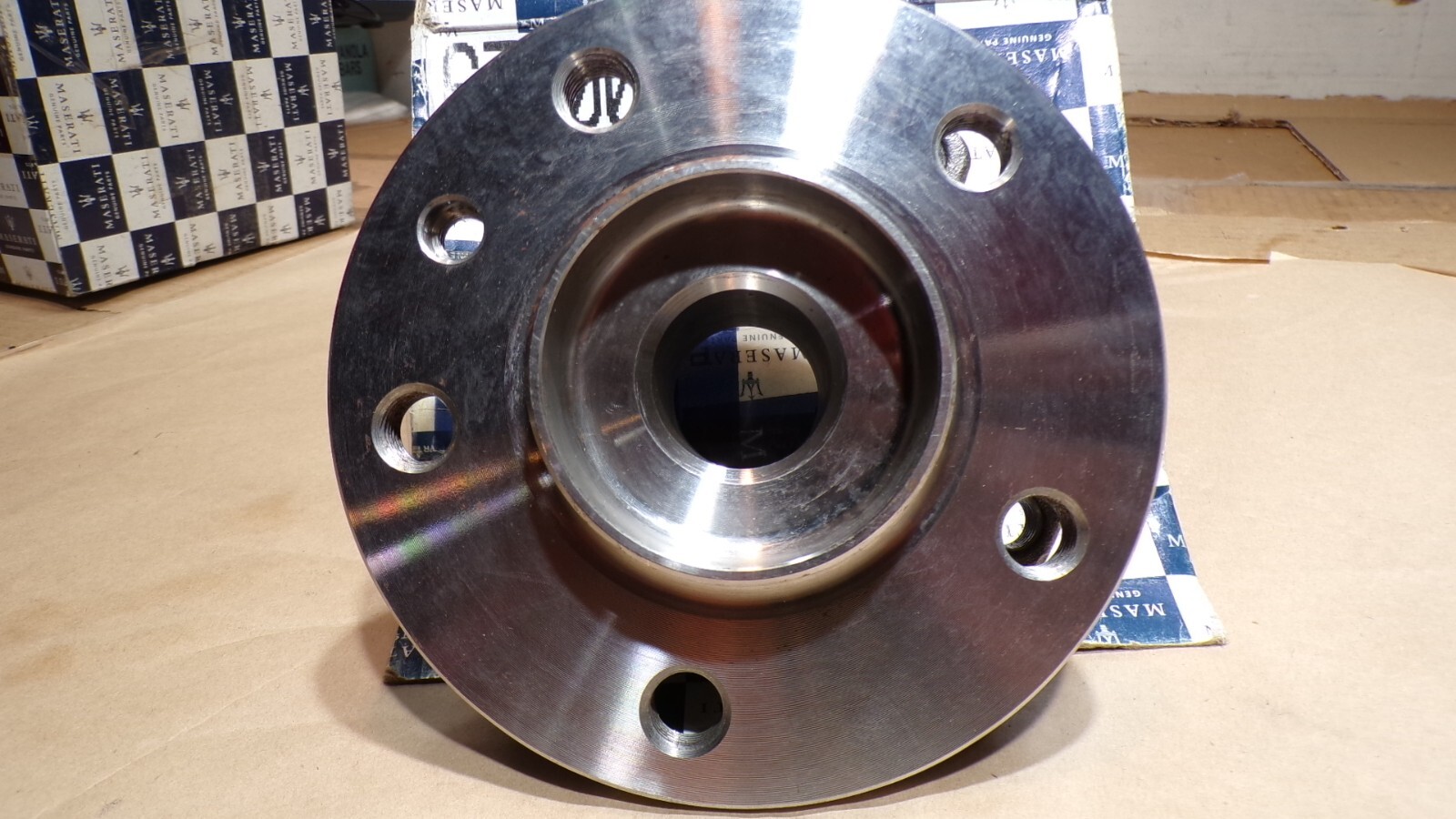 Maserati Ghibli Quattroporte Front Wheel Hub New OEM