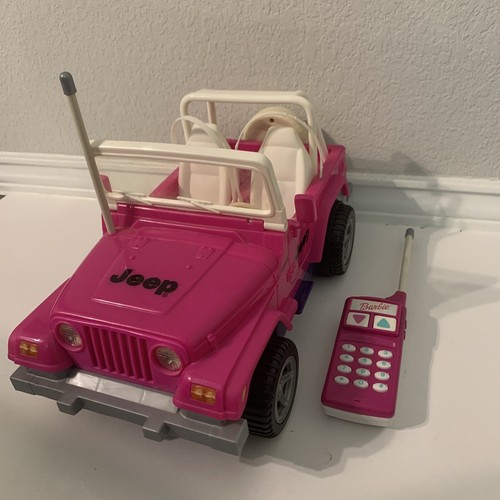Vintage 1999 Barbie Jeep Wrangler RC 