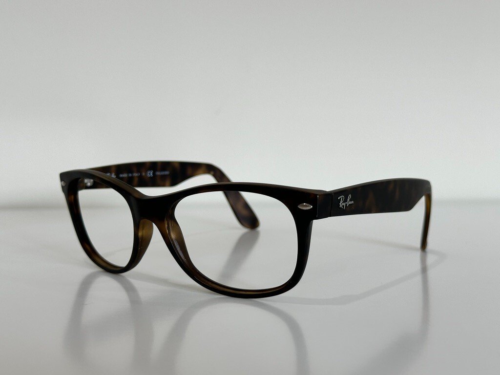 Ray Ban New Wayfarer RB 2132 894/76 55_18 Sunglasses Ray-Ban New Wayfarer Tortoise RB2132 894/76 55-18  main image 3