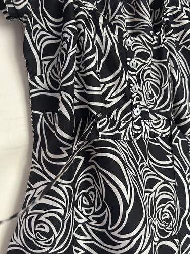 Monsoon Size 12 Silk Shortsleeve Blouse Black And White Lightweight - Picture 4 of 10