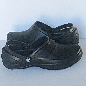 crocs non slip womens