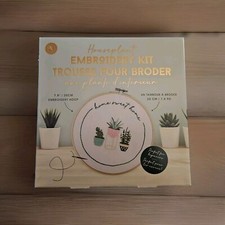 Embroidery Kit New In Box Hoop, Needles, Fabric, Thread, Instructions Sewing