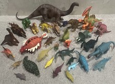 Mixed Lot of 31 Plastic Dinosaur Toys - Various Sizes Figures and Mixed Brands