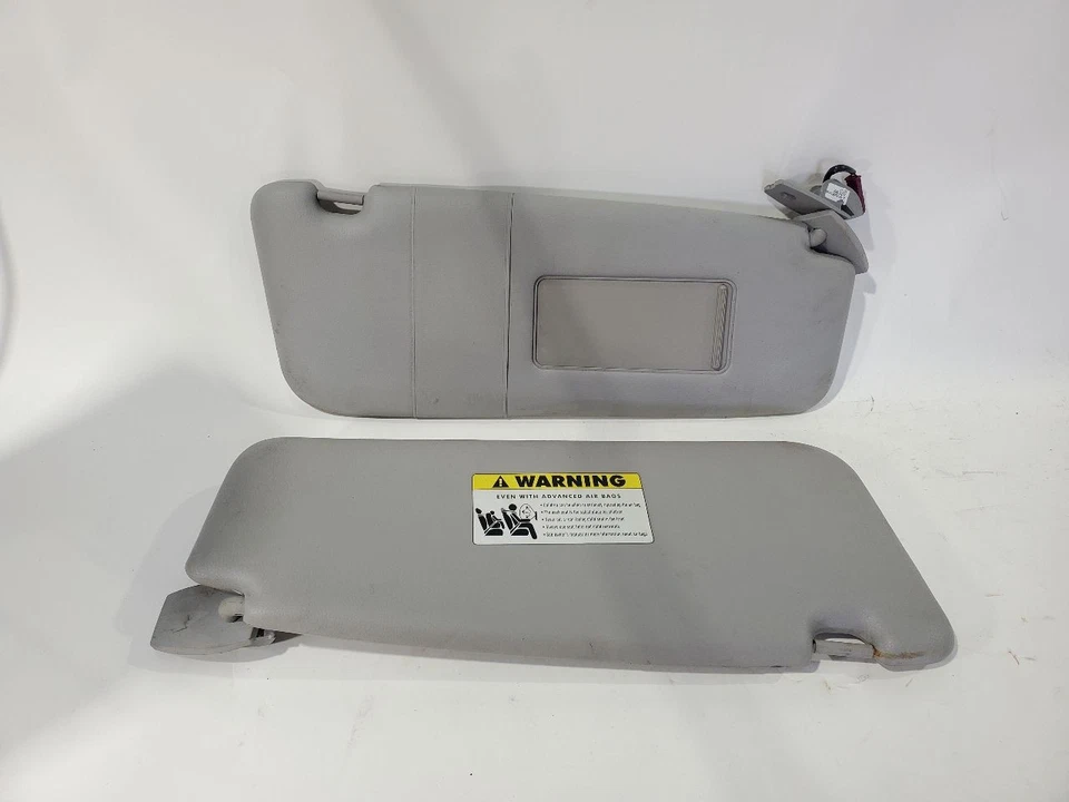 Parasol derecho usado se adapta a: BMW 525I 2007 iluminado R. vinilo derecho grado C Foto 2 de 4