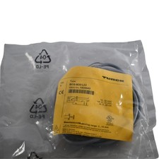 NEW Turck BI15-M30-LIU 1535543 Inductive Sensor 15mm Range Analog 0-10V 0-20mA