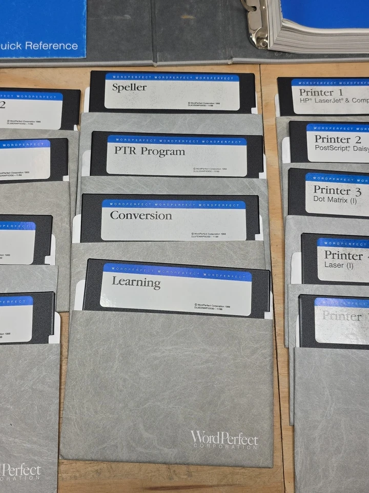 WordPerfect 1988 Installation Set - 5.25” Disks - Manual & Reference - Untested - Image 3 of 4
