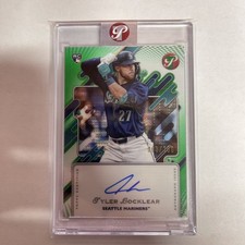 2025 Topps Pristine Tyler Locklear ROOKIE AUTO GREEN #63/150 Encased RC
