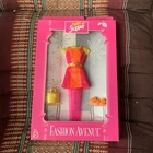 VTG 1990S TEEN SKIPPER FASHION AVENUE MATTEL 18379 1997 90S BARBIE