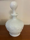 WHITE MILK GLASS DECANTER & STOPPER VINTAGE