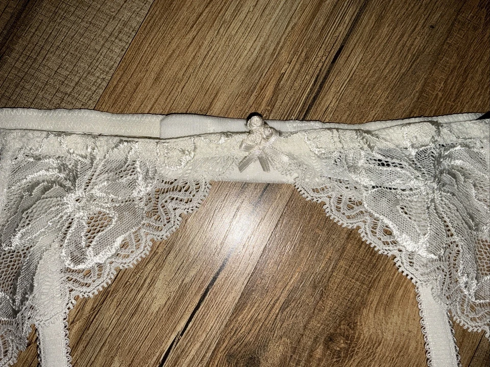 VTG XS / S❤️CHANTEL THOMAS for VICTORIA'S SECRET SEXY Lace GARTER BELT IVORY NWT - Image 2 of 4