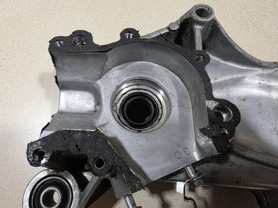 1982 1983 Honda Urban Express Nu50 Engine Crankcase With Bolts NU