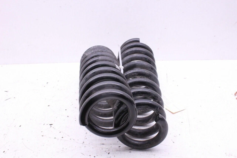 Conjunto de molas 2015 BMW M4 F82 par usado fabricante de equipamento original - Imagem 2 de 4