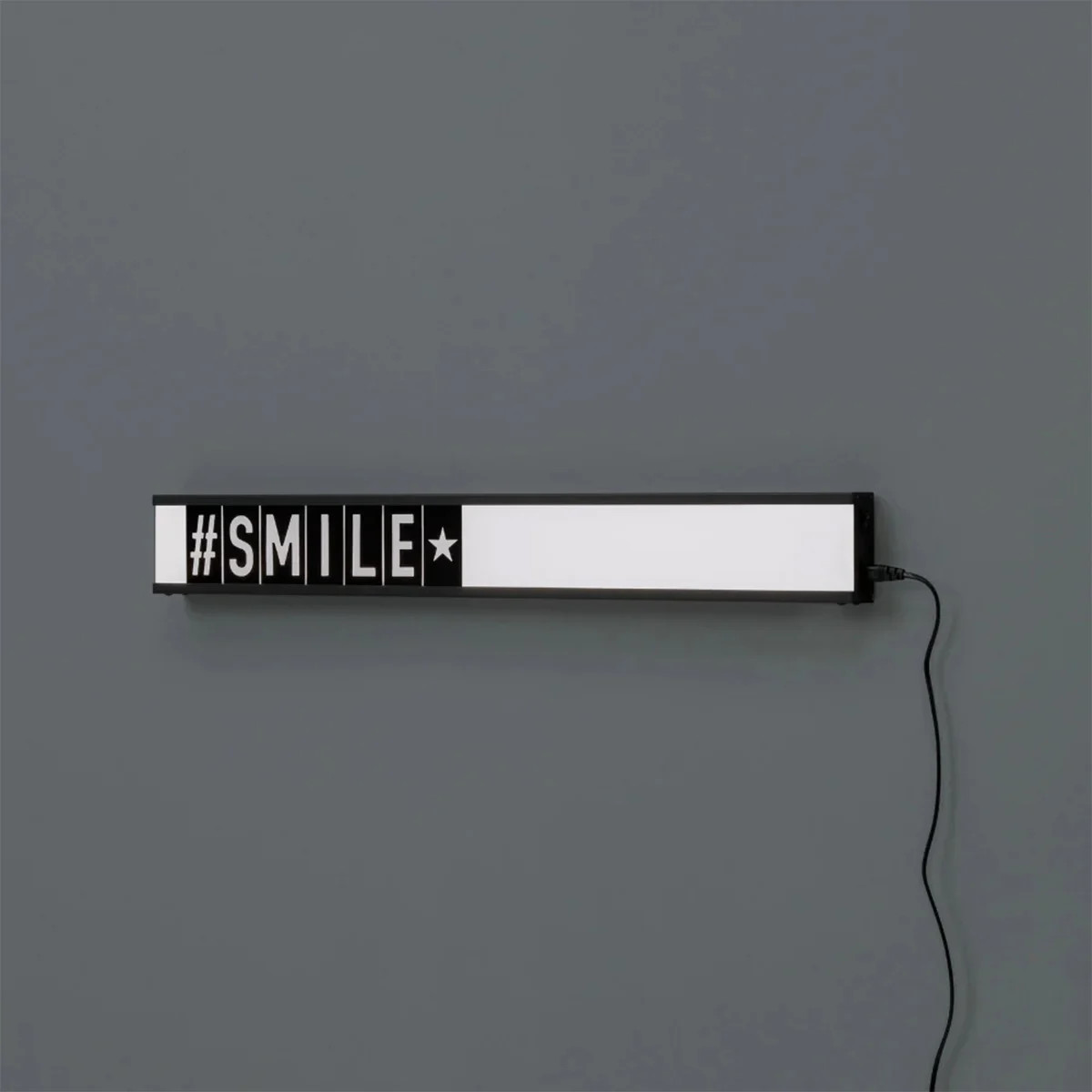 Lampe de table LED Script tactile avec variateur d'intensité pour chambre