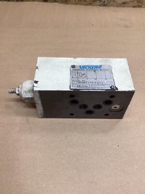Vickers DGMX2 5 PP F1121 Pressure Reducing Module #123E74PR6